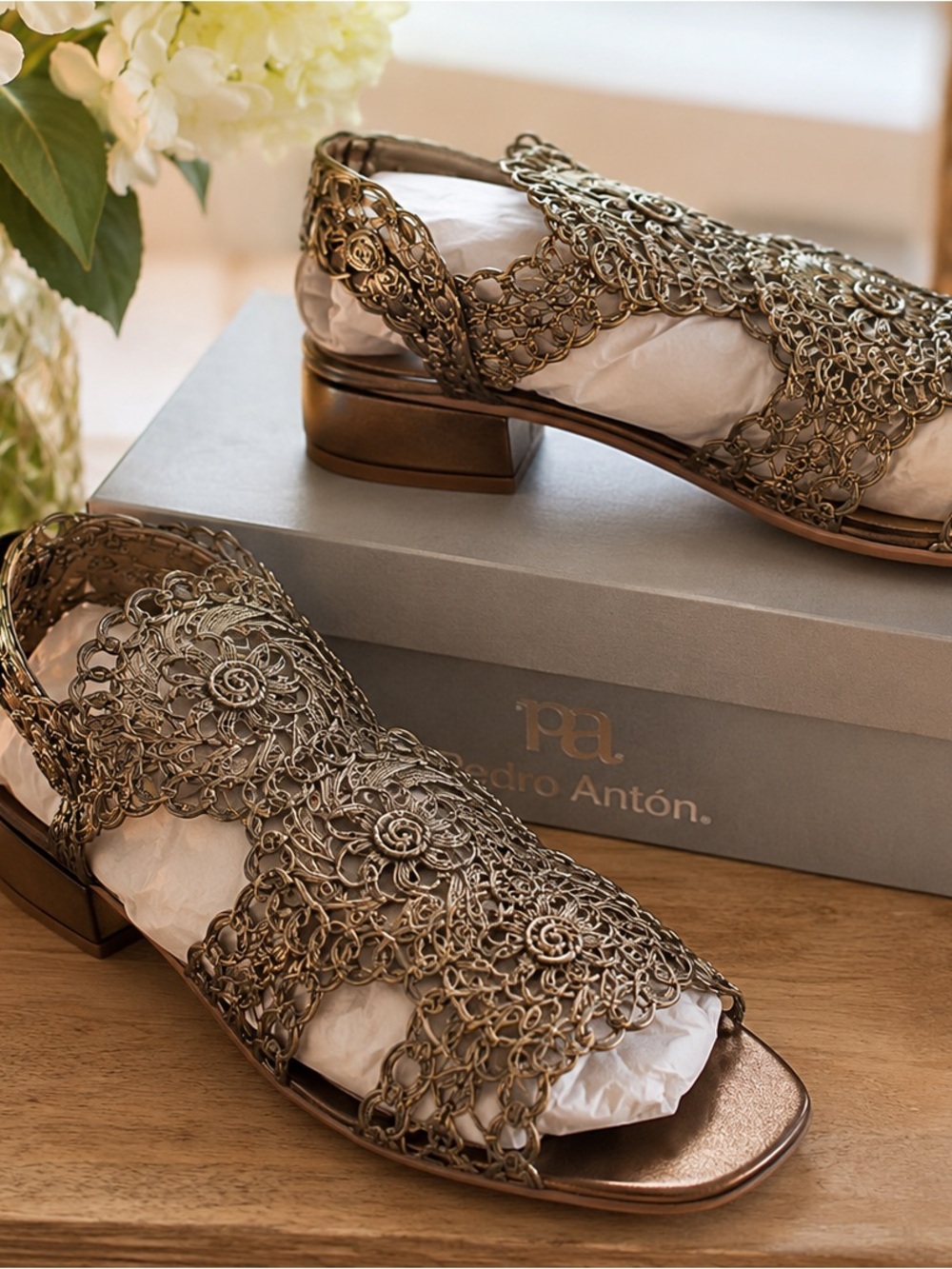Pedro Anton Spain Bronze Metallic Crochet Block Heel Sandals Women’s EU 40 NIB